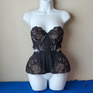 Victoria's Secret 34B Elegant Black Lace-Up Corset